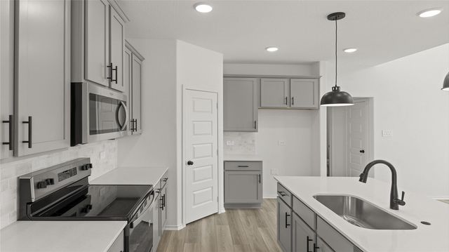 1625 Edgeway Drive, Aubrey, TX 76227