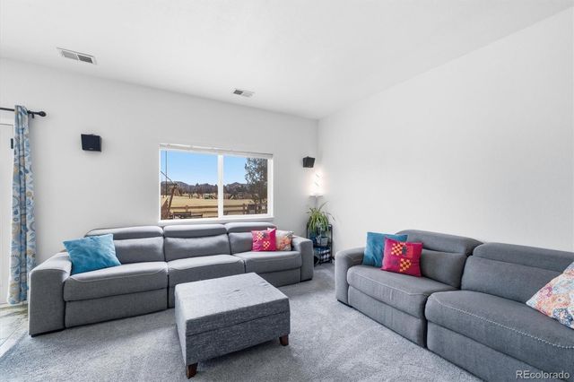 19558 E 58th Circle, Aurora, CO 80019