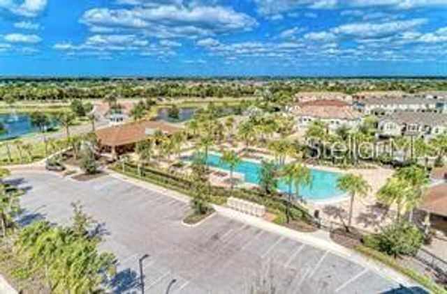 11818 SKY ACRES TERRACE, Bradenton, FL 34211