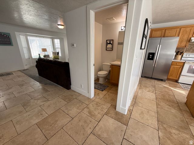 1347 S 1370 E, Provo, UT 84606