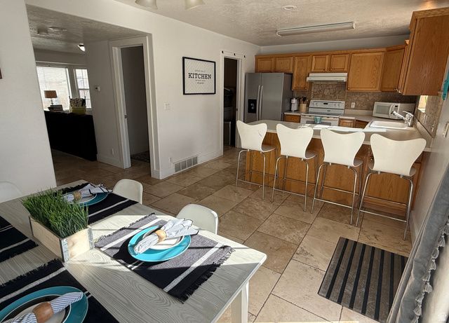 1347 S 1370 E, Provo, UT 84606