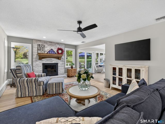 4401 Ridge Road, North Haven, CT 06473