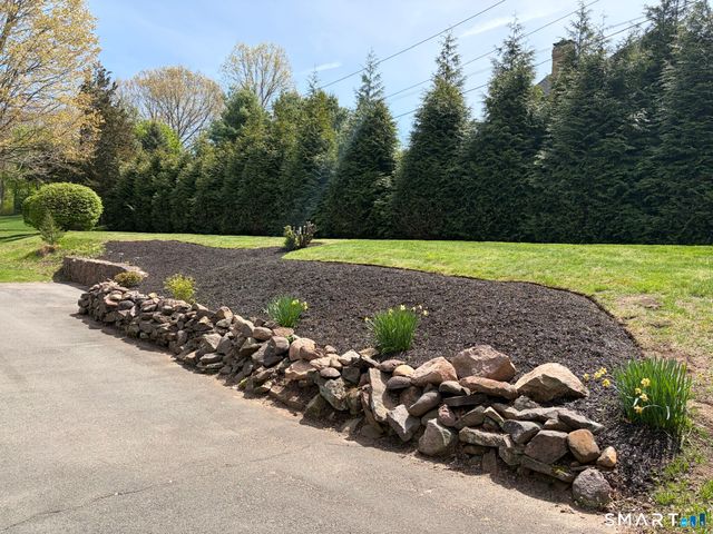 4401 Ridge Road, North Haven, CT 06473