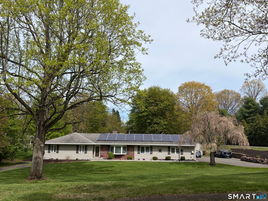 4401 Ridge Road, North Haven, CT 06473