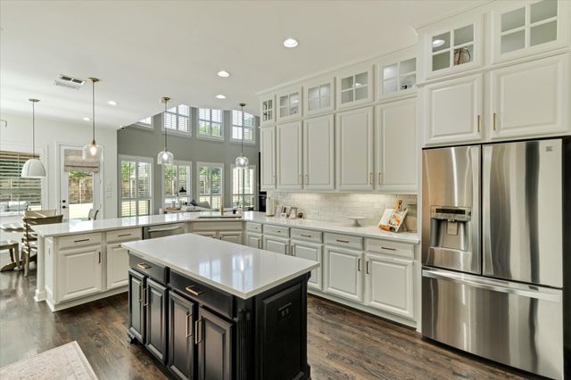 309 Saint Tropez Drive, Southlake, TX 76092