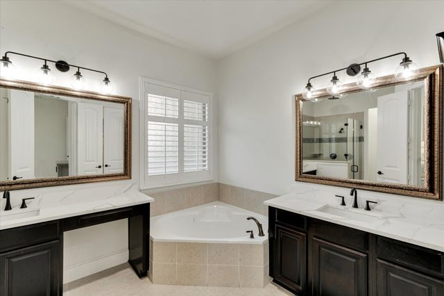 309 Saint Tropez Drive, Southlake, TX 76092
