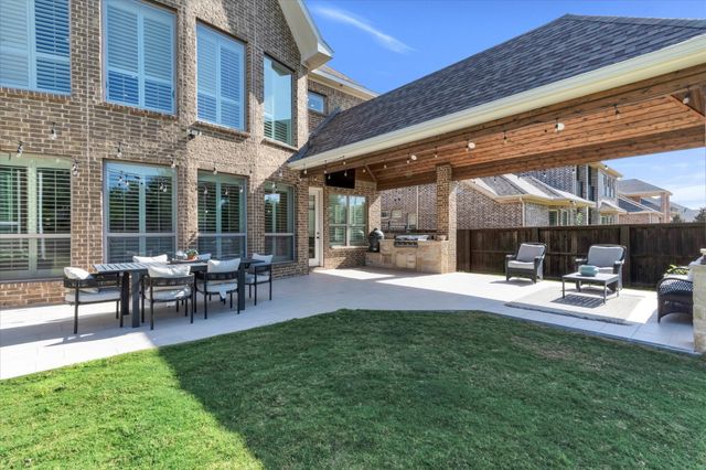 309 Saint Tropez Drive, Southlake, TX 76092