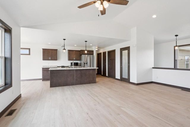 516 RUSTIC RIDGE DRIVE, Brillion, WI 54110