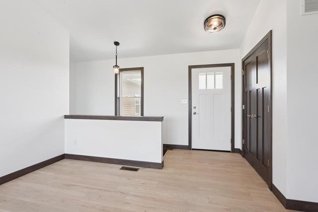 516 RUSTIC RIDGE DRIVE, Brillion, WI 54110