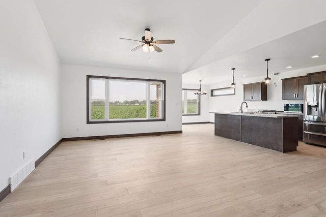 516 RUSTIC RIDGE DRIVE, Brillion, WI 54110