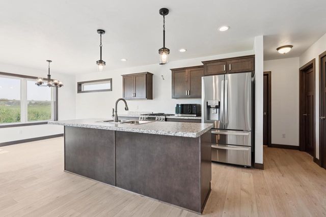 516 RUSTIC RIDGE DRIVE, Brillion, WI 54110