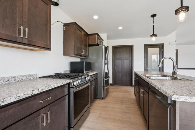 516 RUSTIC RIDGE DRIVE, Brillion, WI 54110