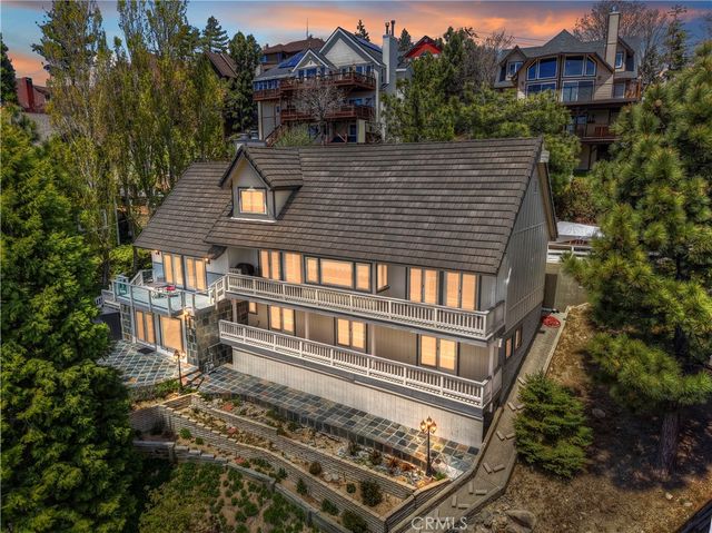 27720 St Bernard Lane, Lake Arrowhead, CA 92352