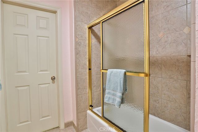 27720 St Bernard Lane, Lake Arrowhead, CA 92352