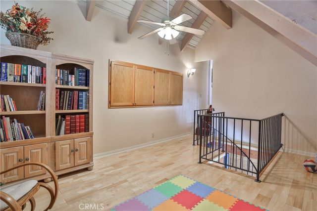 27720 St Bernard Lane, Lake Arrowhead, CA 92352