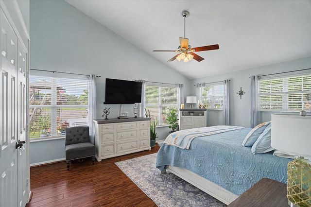 6041 Lazy Lane, Brazoria, TX 77422