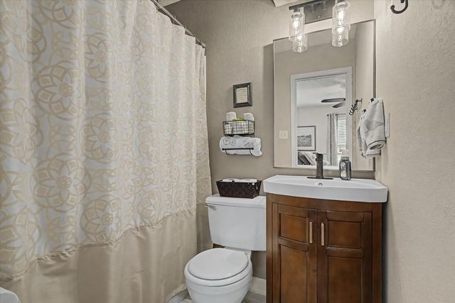 6041 Lazy Lane, Brazoria, TX 77422