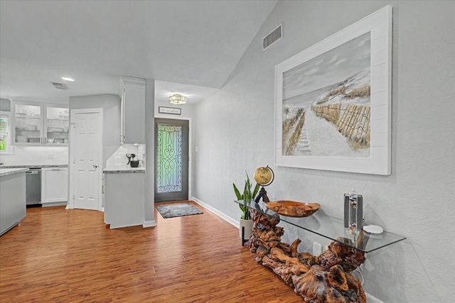 6041 Lazy Lane, Brazoria, TX 77422