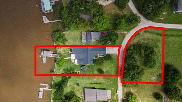 6041 Lazy Lane, Brazoria, TX 77422