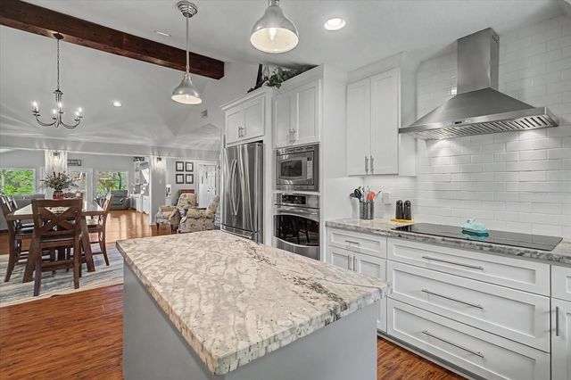 6041 Lazy Lane, Brazoria, TX 77422