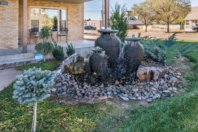 2000 3RD Avenue, Canyon, TX 79015