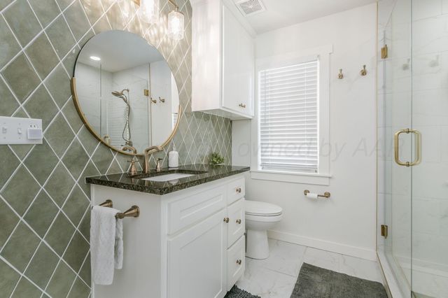 2000 3RD Avenue, Canyon, TX 79015