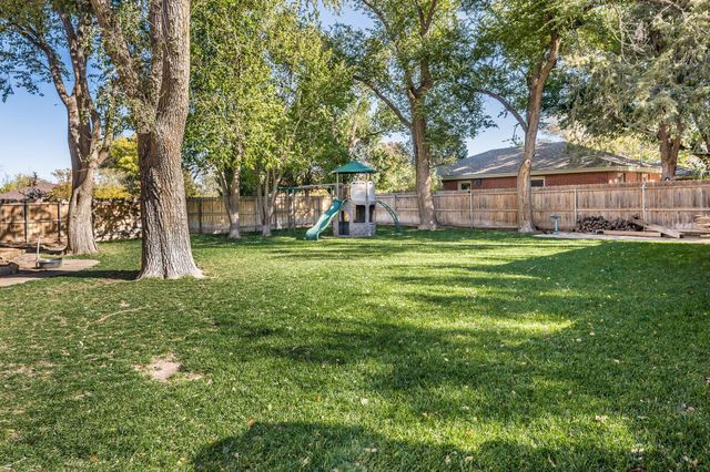 2000 3RD Avenue, Canyon, TX 79015