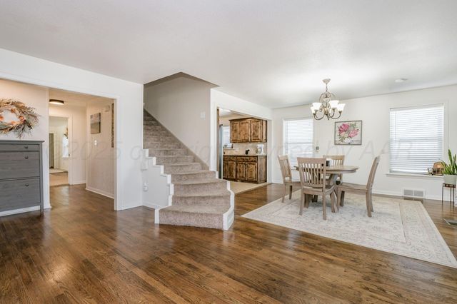 2000 3RD Avenue, Canyon, TX 79015