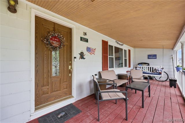 5227 Big Tree Road, Orchard Park, NY 14127
