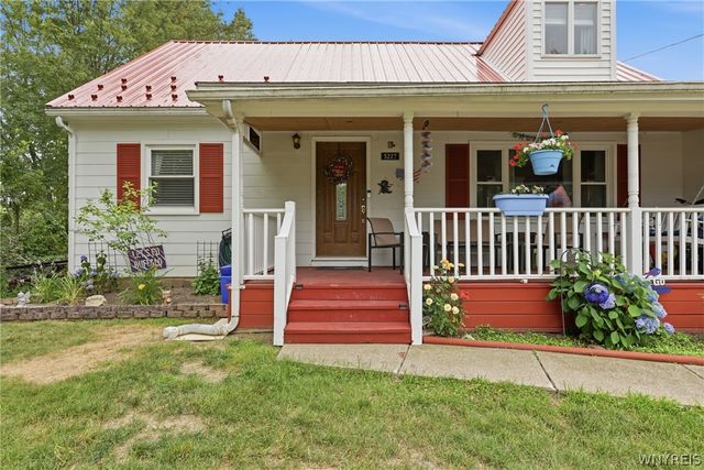 5227 Big Tree Road, Orchard Park, NY 14127