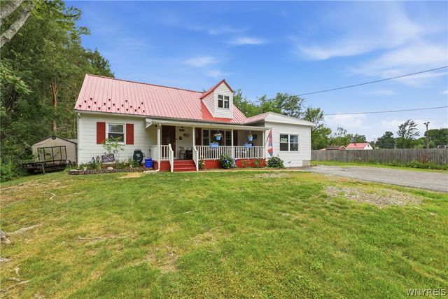 5227 Big Tree Road, Orchard Park, NY 14127