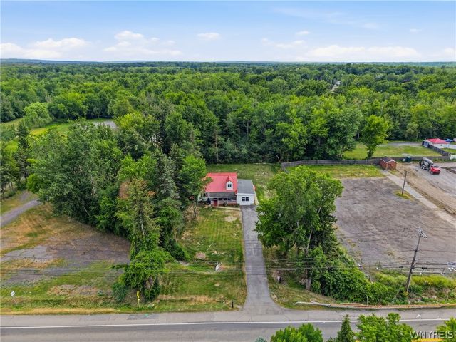 5227 Big Tree Road, Orchard Park, NY 14127