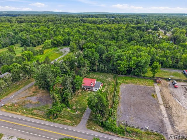 5227 Big Tree Road, Orchard Park, NY 14127