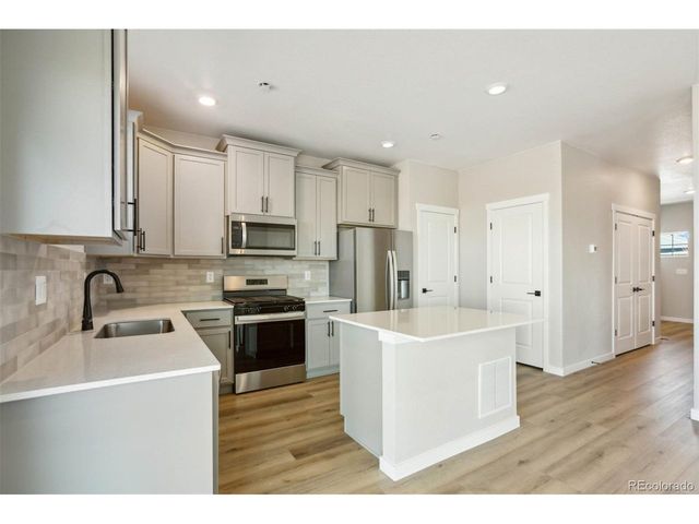 17881 East 94th Ave, Commerce City, CO 80022