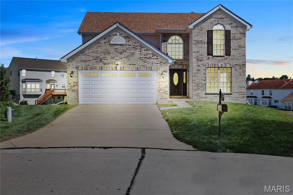 210 Behlmann Meadows Way, Florissant, MO 63034