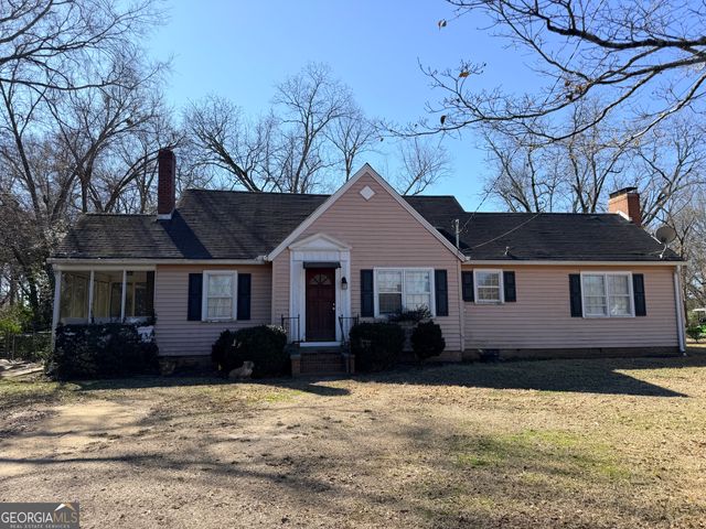 203 E Dixie Highway, Rutledge, GA 30663