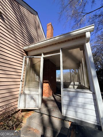 203 E Dixie Highway, Rutledge, GA 30663