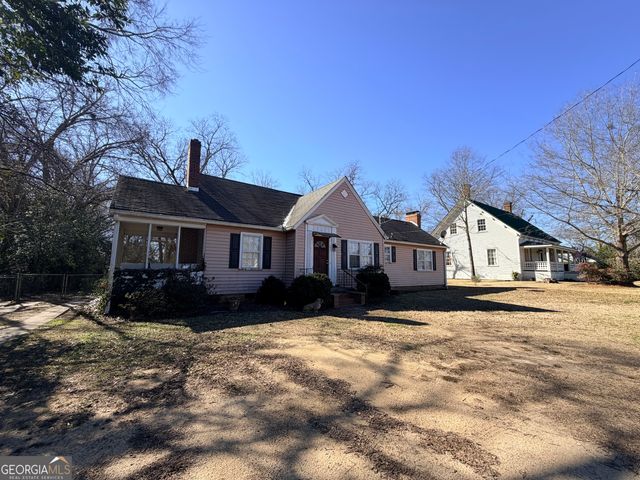 203 E Dixie Highway, Rutledge, GA 30663