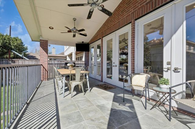 3833 Drummond Street, Houston, TX 77025