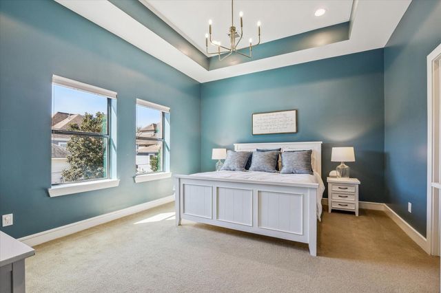 3833 Drummond Street, Houston, TX 77025