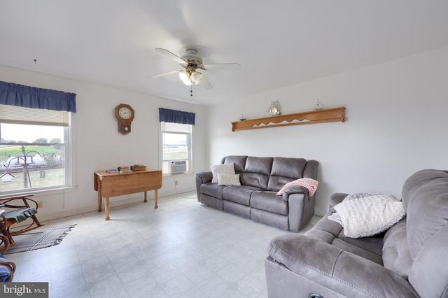 108 MEETINGHOUSE RD, Gap, PA 17527