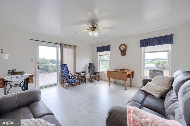 108 MEETINGHOUSE RD, Gap, PA 17527