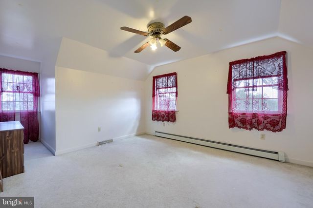108 MEETINGHOUSE RD, Gap, PA 17527