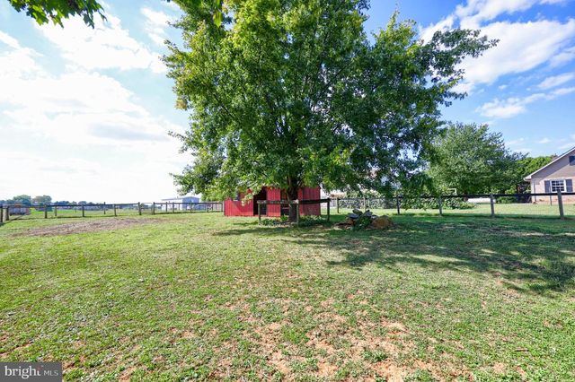108 MEETINGHOUSE RD, Gap, PA 17527