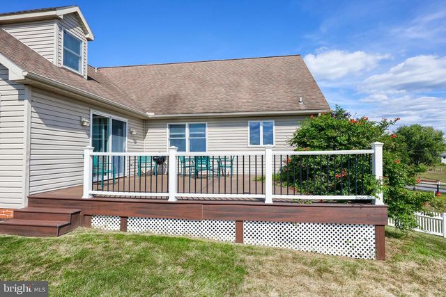 108 MEETINGHOUSE RD, Gap, PA 17527