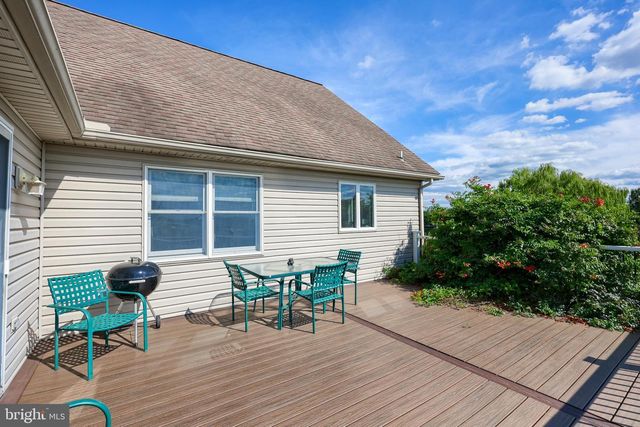 108 MEETINGHOUSE RD, Gap, PA 17527