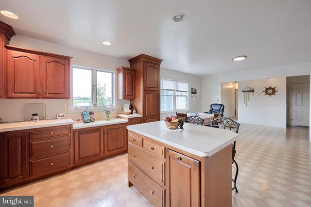 108 MEETINGHOUSE RD, Gap, PA 17527
