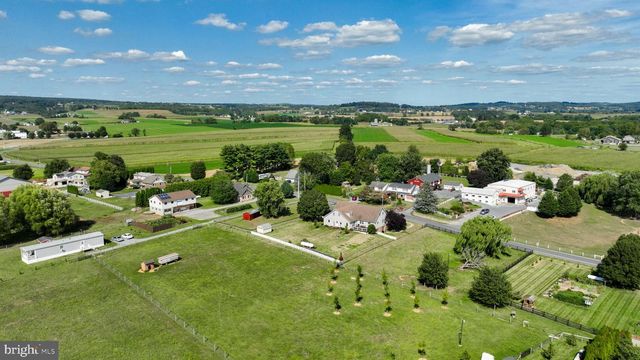 108 MEETINGHOUSE RD, Gap, PA 17527
