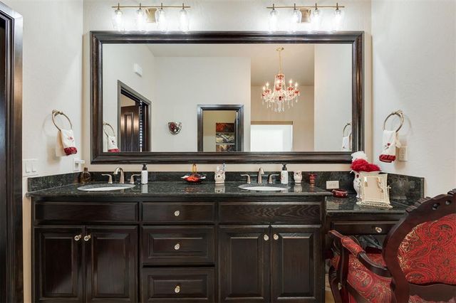13500 Matera Circle, Oklahoma City, OK 73170