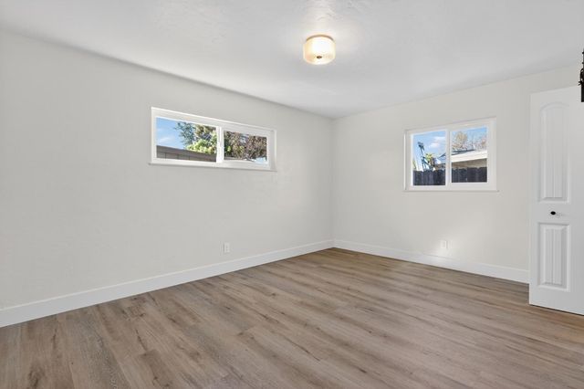 820 Ehrhardt Dr, Lodi, CA 95240